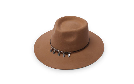 Hatstrap Cowry - Silver